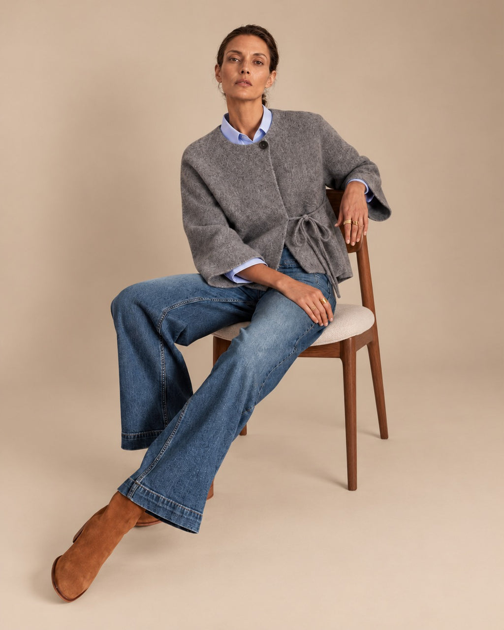 Chaqueta de punto con lazo BRUMA - modelo