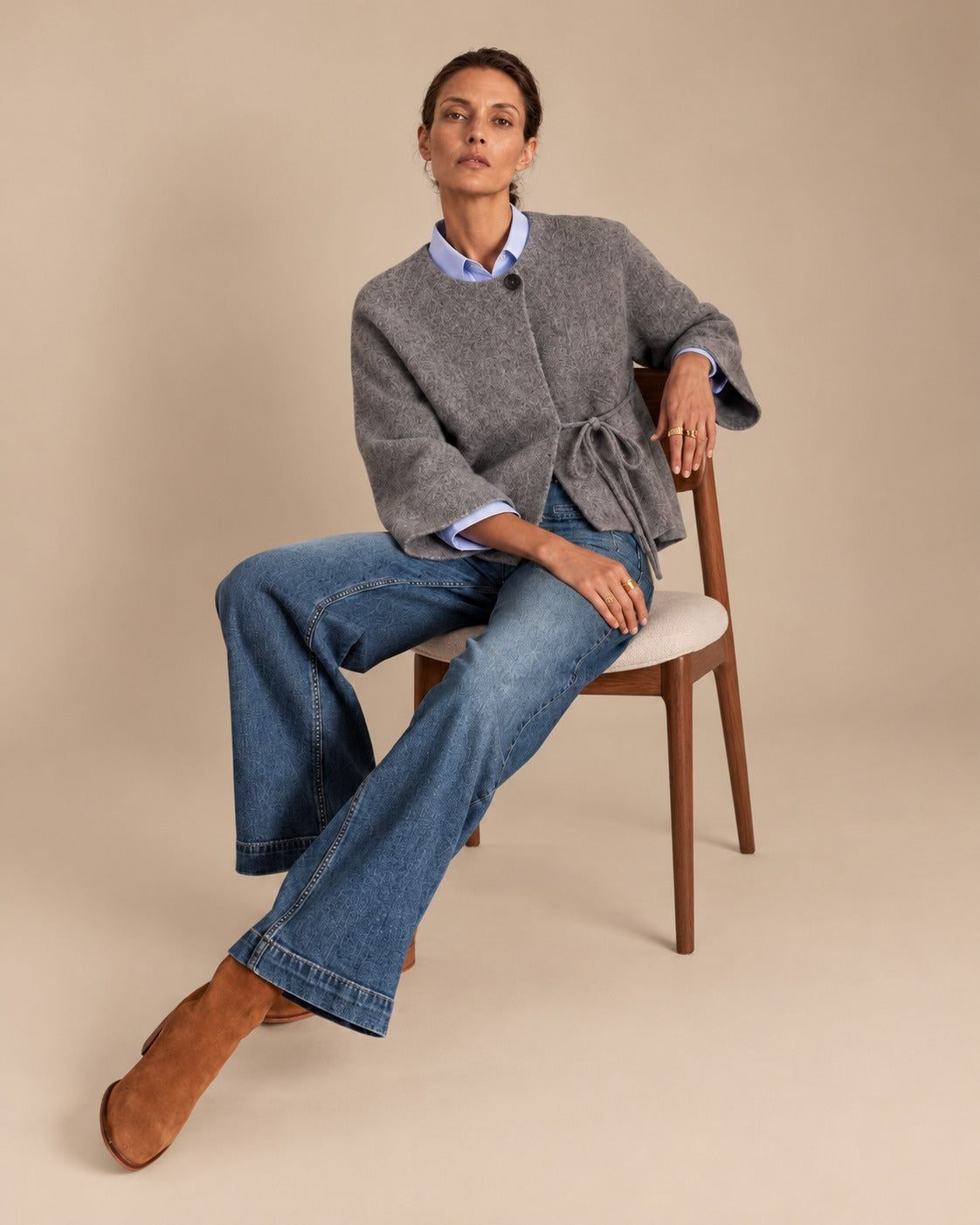 Chaqueta de punto con lazo BRUMA - modelo